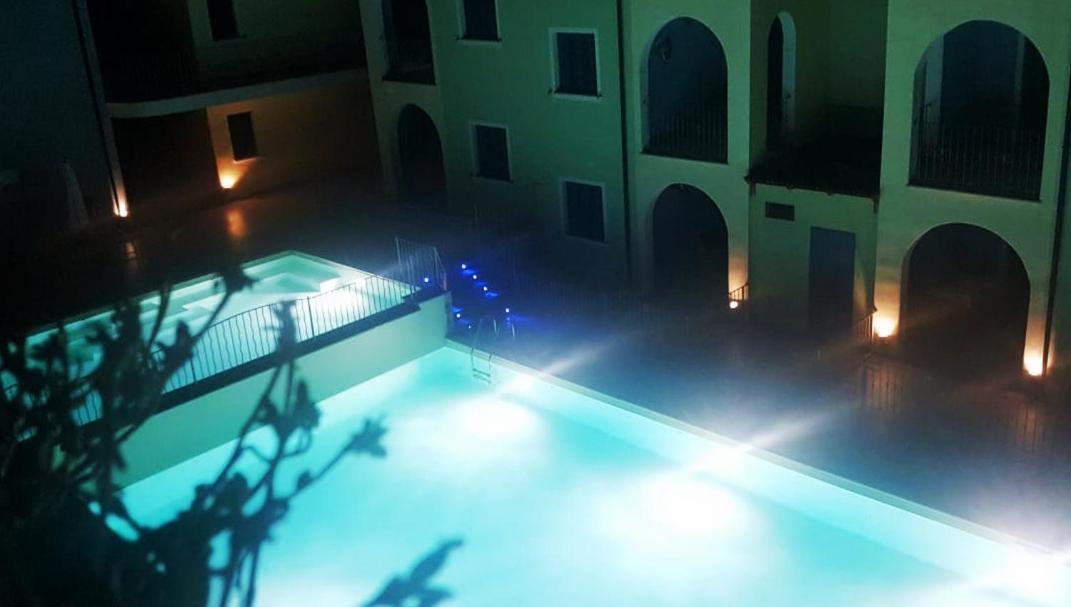 Sea Paradise Apartment Valledoria  Buitenkant foto